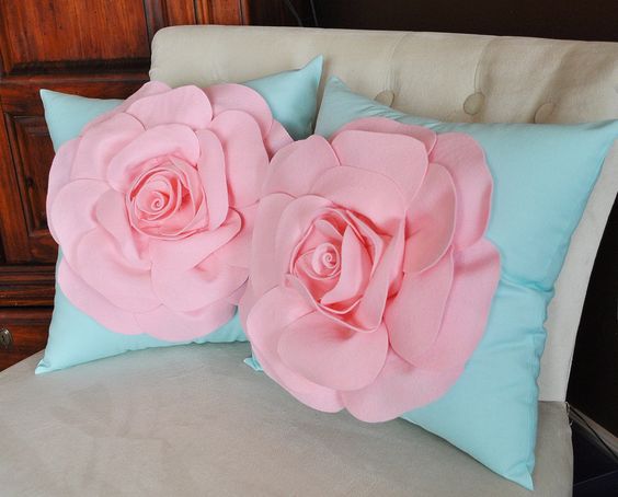 3D rose cushion 