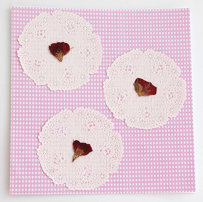 Mini Doilies and Rose Buds Valentine
