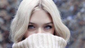 6 Tips for Healthy Glowy Skin This Winter Season